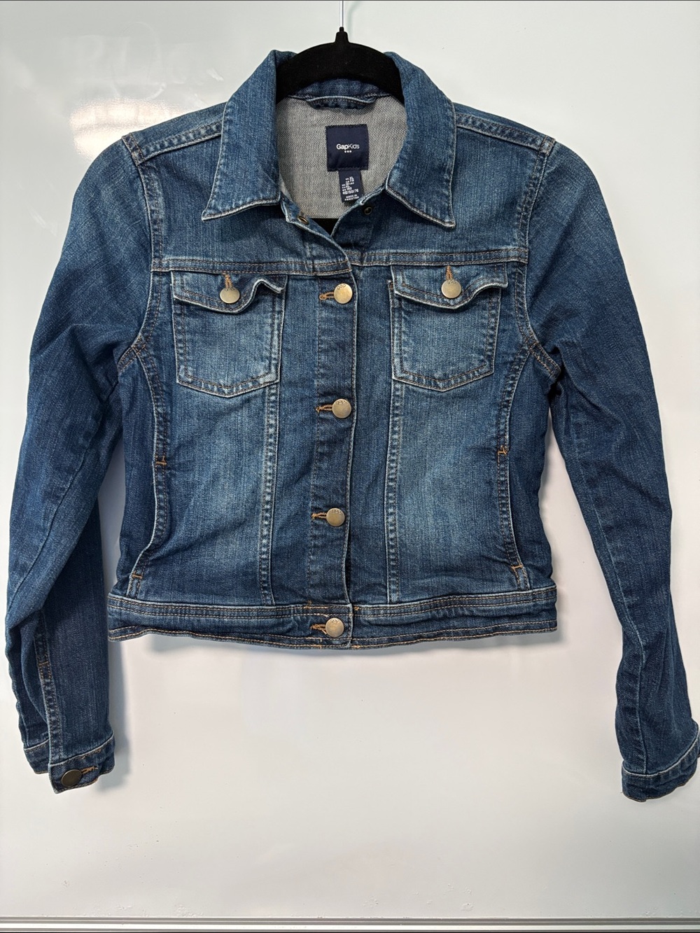 GAP kids size xl Classic Blue Denim Jean Jacket fall 2015 collection